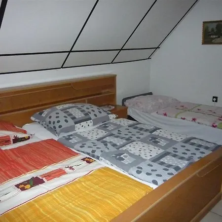 아파트 Andrea Apartman Alsópáhok