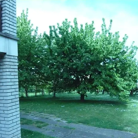 아파트 Andrea Apartman *