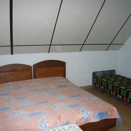 아파트 Andrea Apartman Alsópáhok