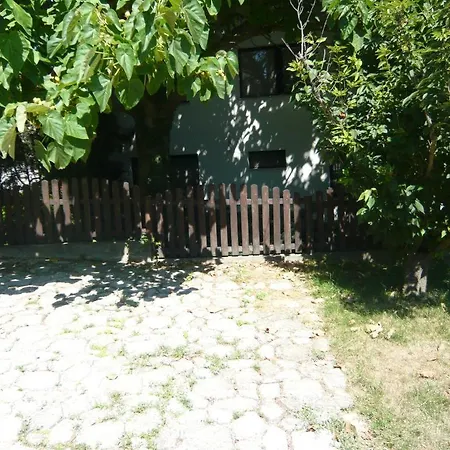 Andrea Apartman 아파트 Alsópáhok